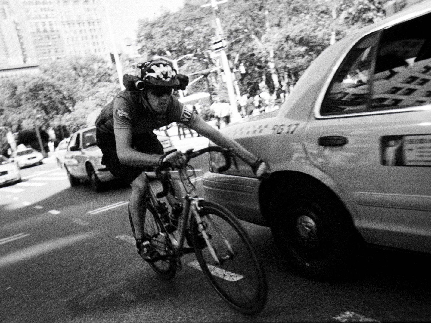 bicycle gets a free ride from a cab